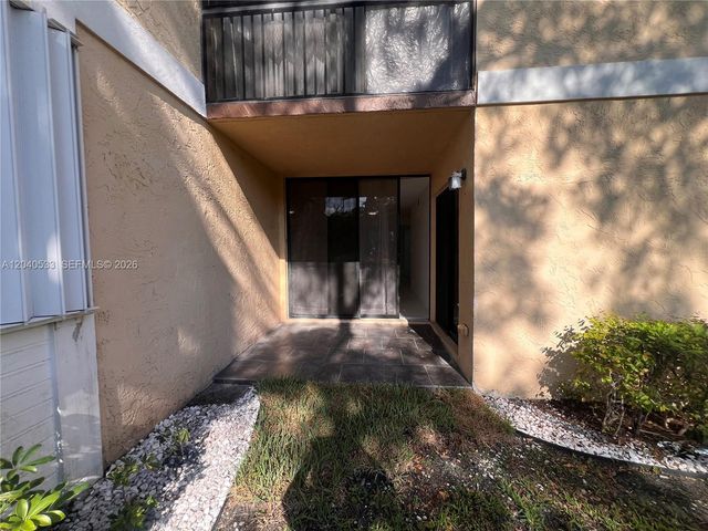 5661 Riverside Drive 101B7, Coral Springs, FL 33067
