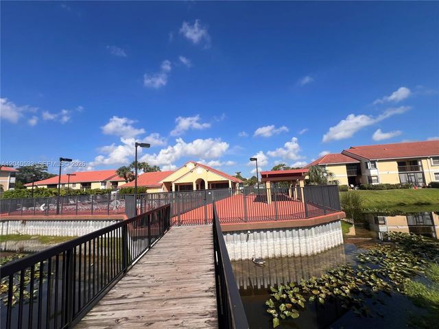5661 Riverside Drive 101B7, Coral Springs, FL 33067