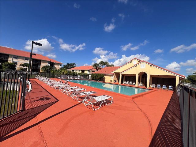 5661 Riverside Drive 101B7, Coral Springs, FL 33067