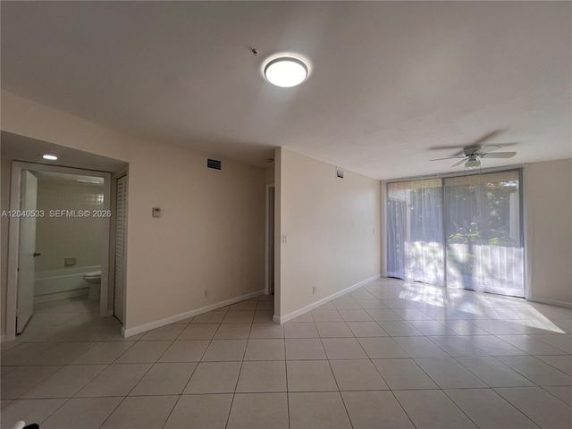 5661 Riverside Drive 101B7, Coral Springs, FL 33067