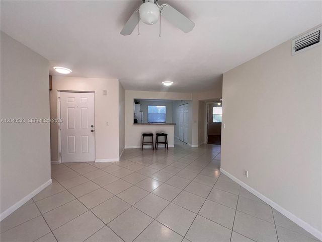 5661 Riverside Drive 101B7, Coral Springs, FL 33067