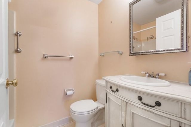 24 South Street 38, Medford, MA 02155