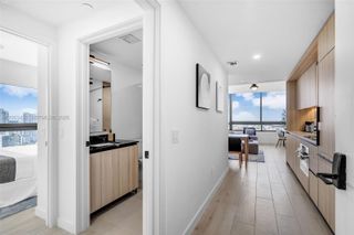 225 N Miami Ave PH-3712, Miami, FL 33128