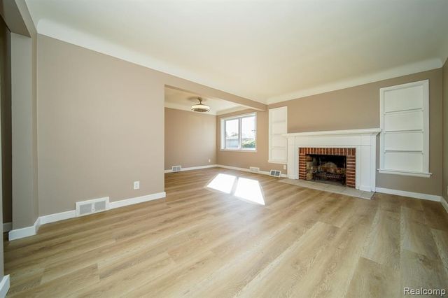 16544 Stricker Avenue, Eastpointe, MI 48021