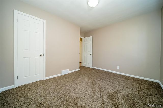 16544 Stricker Avenue, Eastpointe, MI 48021