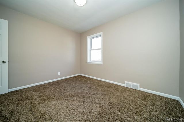 16544 Stricker Avenue, Eastpointe, MI 48021