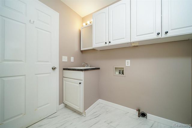 16544 Stricker Avenue, Eastpointe, MI 48021