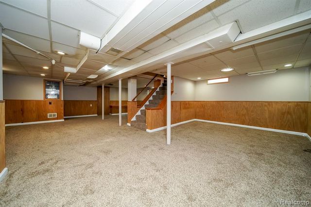 16544 Stricker Avenue, Eastpointe, MI 48021