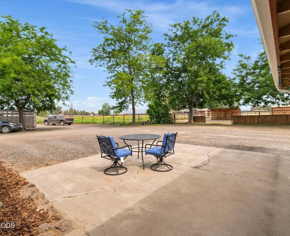 4450 NE 29th Court, Redmond, OR 97756
