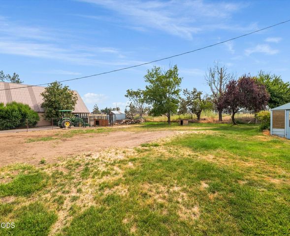 4450 NE 29th Court, Redmond, OR 97756