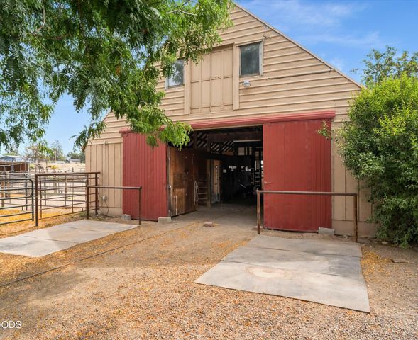 4450 NE 29th Court, Redmond, OR 97756