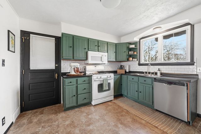 115 MERRITT DRIVE, Twp Of But Nw, PA 16001