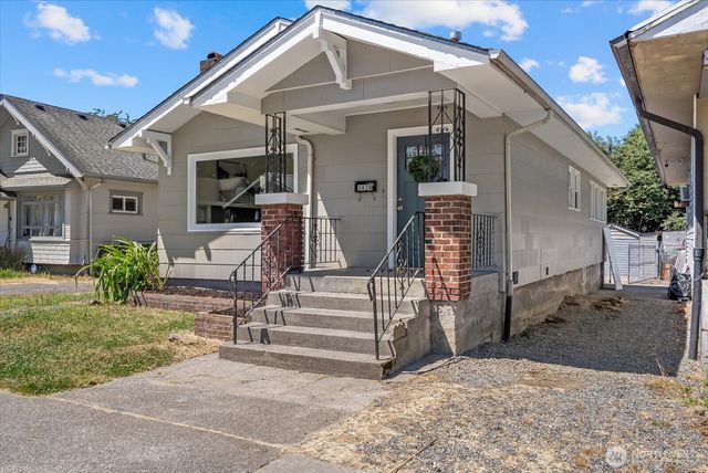 3838 S G Street, Tacoma, WA 98418