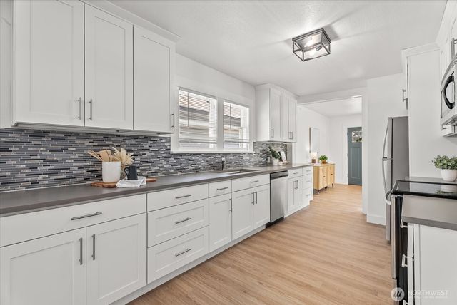 3838 S G Street, Tacoma, WA 98418