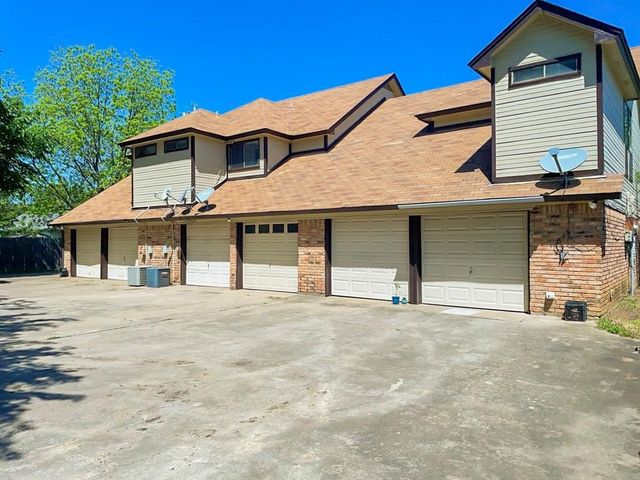 3122.3124, 3126 Conflans Road 3, Irving, TX 75061