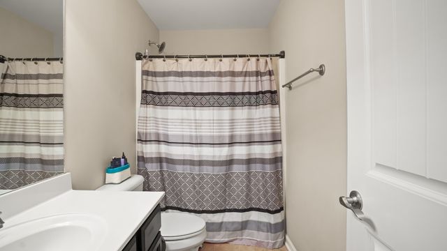 2568 Val Marie Dr, Madison, TN 37115