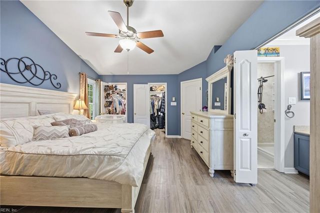 533 Broad Bend Circle, Chesapeake, VA 23320