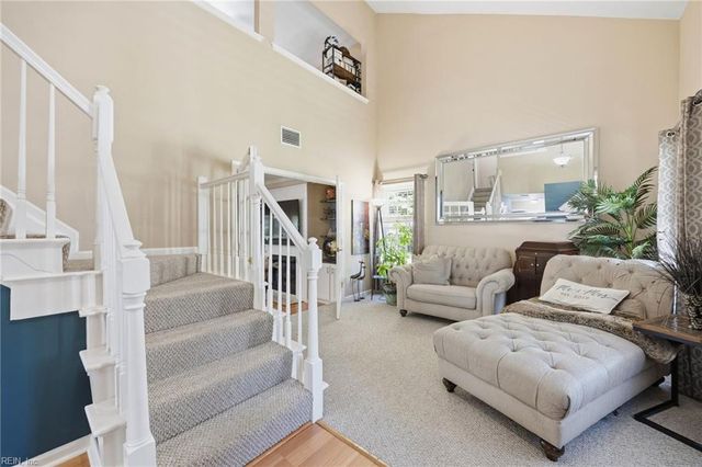 533 Broad Bend Circle, Chesapeake, VA 23320