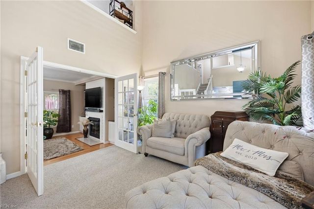 533 Broad Bend Circle, Chesapeake, VA 23320