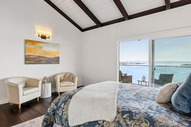 132 Sugarloaf Dr, Tiburon, CA 94920