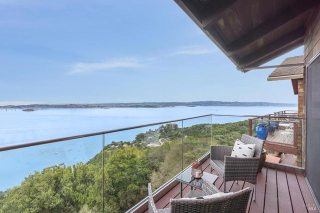 132 Sugarloaf Dr, Tiburon, CA 94920