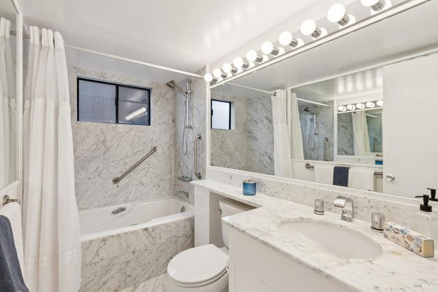 132 Sugarloaf Dr, Tiburon, CA 94920