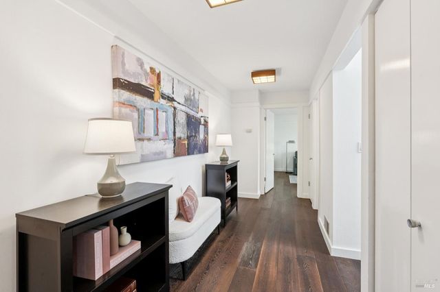 132 Sugarloaf Dr, Tiburon, CA 94920