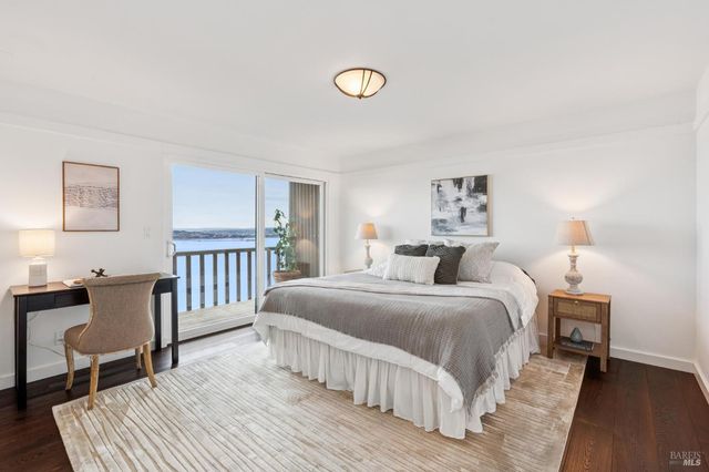 132 Sugarloaf Dr, Tiburon, CA 94920