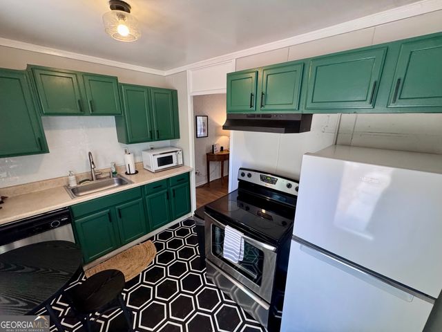 621 Rufus Henderson Drive, Scottdale, GA 30079