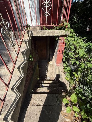 5242 S Morgan Street, Chicago, IL 60609