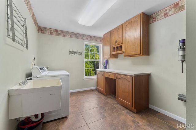 7754 Boatside Drive, Dardenne Prairie, MO 63368