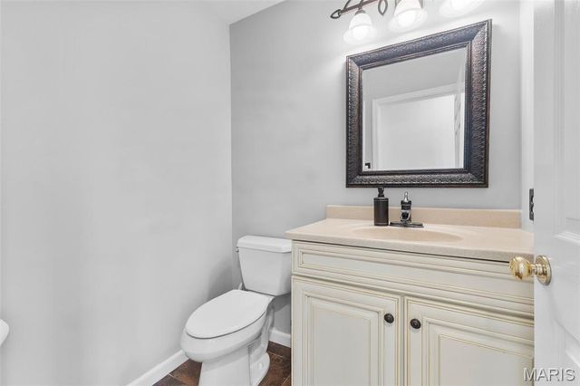 7754 Boatside Drive, Dardenne Prairie, MO 63368