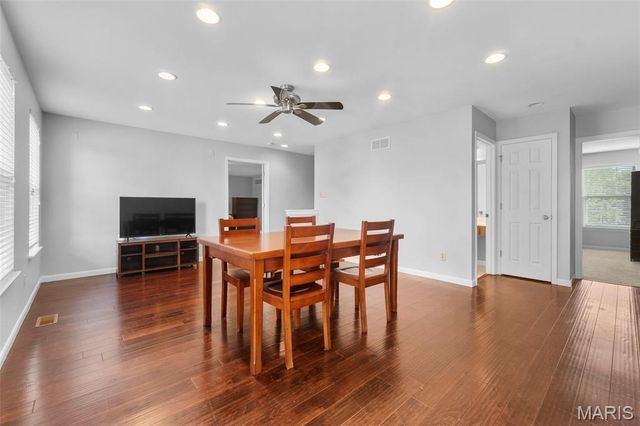 7754 Boatside Drive, Dardenne Prairie, MO 63368