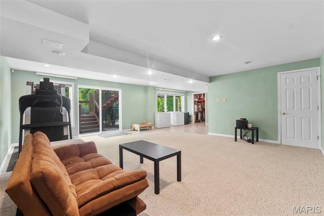 7754 Boatside Drive, Dardenne Prairie, MO 63368