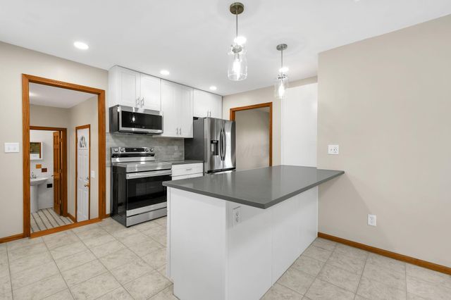 13669 E State Route 37, Sunbury, OH 43074