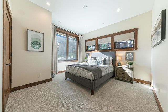 11585 China Camp Road, Truckee, CA 96161