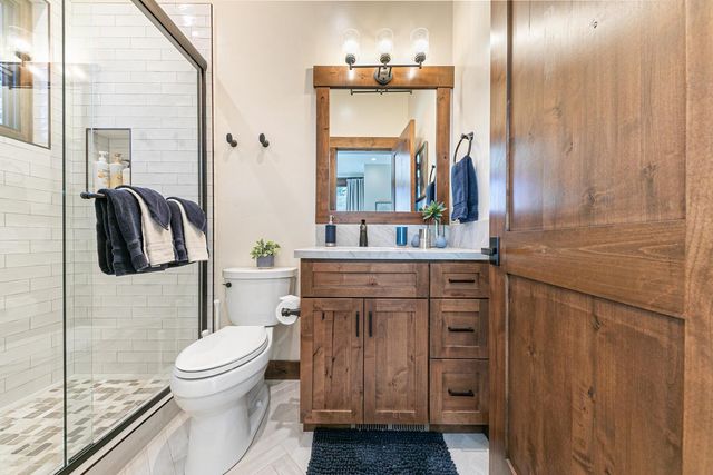 11585 China Camp Road, Truckee, CA 96161