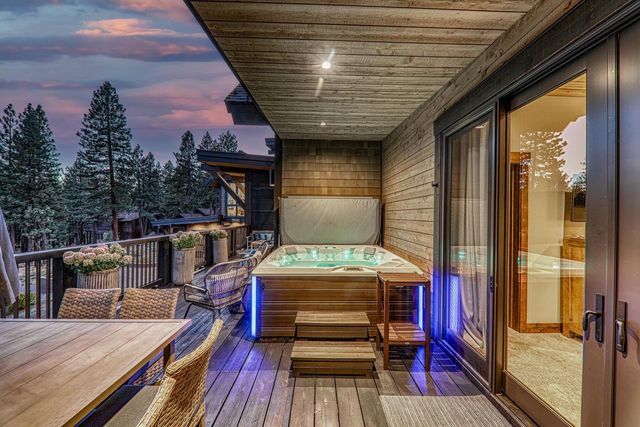 11585 China Camp Road, Truckee, CA 96161