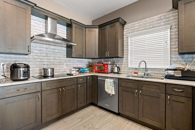 7200 62ND WAY N, Pinellas Park, FL 33781