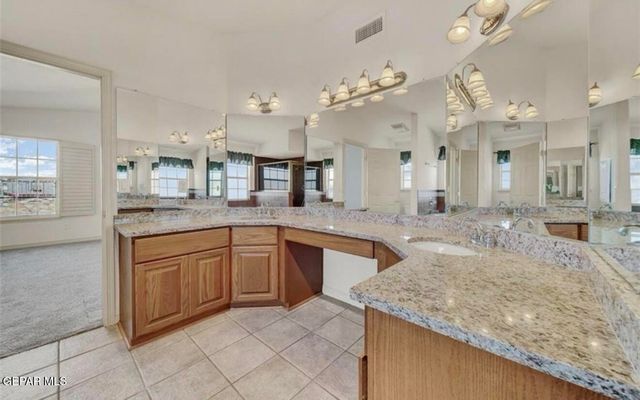 6753 PEARL RIDGE Drive, El Paso, TX 79912