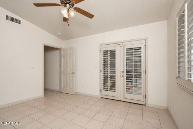 6753 PEARL RIDGE Drive, El Paso, TX 79912