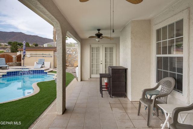 6753 PEARL RIDGE Drive, El Paso, TX 79912