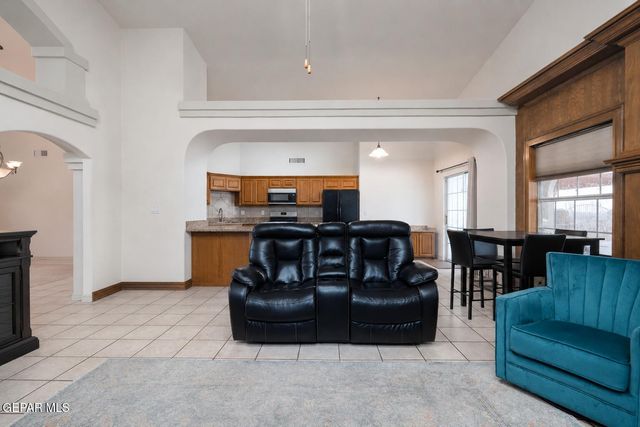 6753 PEARL RIDGE Drive, El Paso, TX 79912