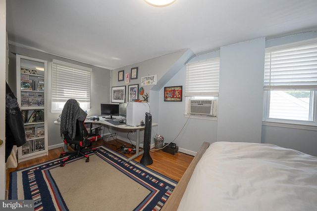 113 WALNUT HILL LN, Havertown, PA 19083