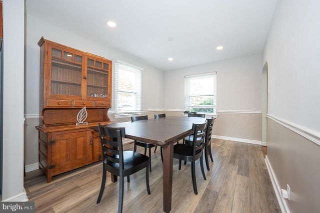 113 WALNUT HILL LN, Havertown, PA 19083