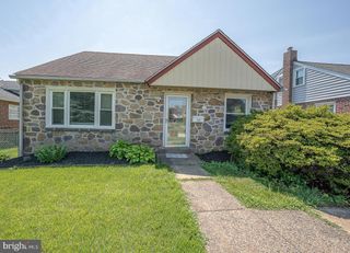 113 WALNUT HILL LN, Havertown, PA 19083