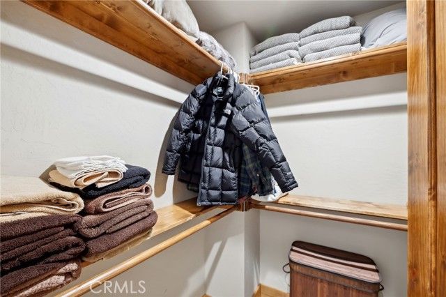 450 Temple Lane, Big Bear Lake, CA 92315