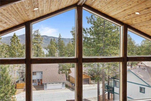 450 Temple Lane, Big Bear Lake, CA 92315