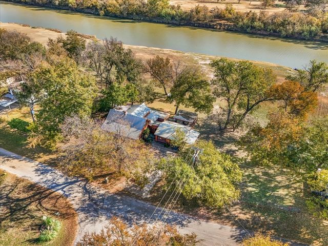 7101 Horseshoe bend Trail, Weatherford, TX 76087