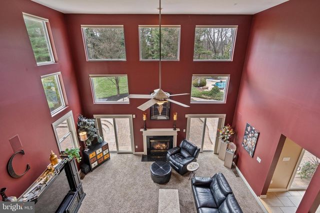 100 E HOLLAND RD, Holland, PA 18966